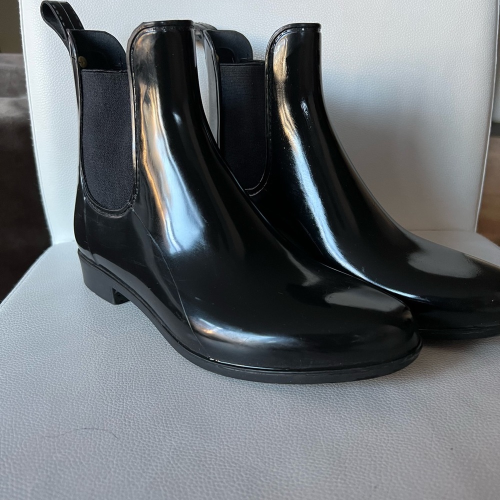 Sam Edelman Tinsley short shiney rain boots size 7